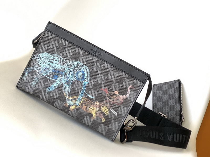 LV Handbags AAA(Men)-283