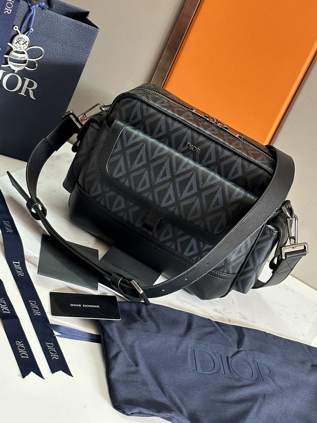 Dior Handbags AAA(Men)-018