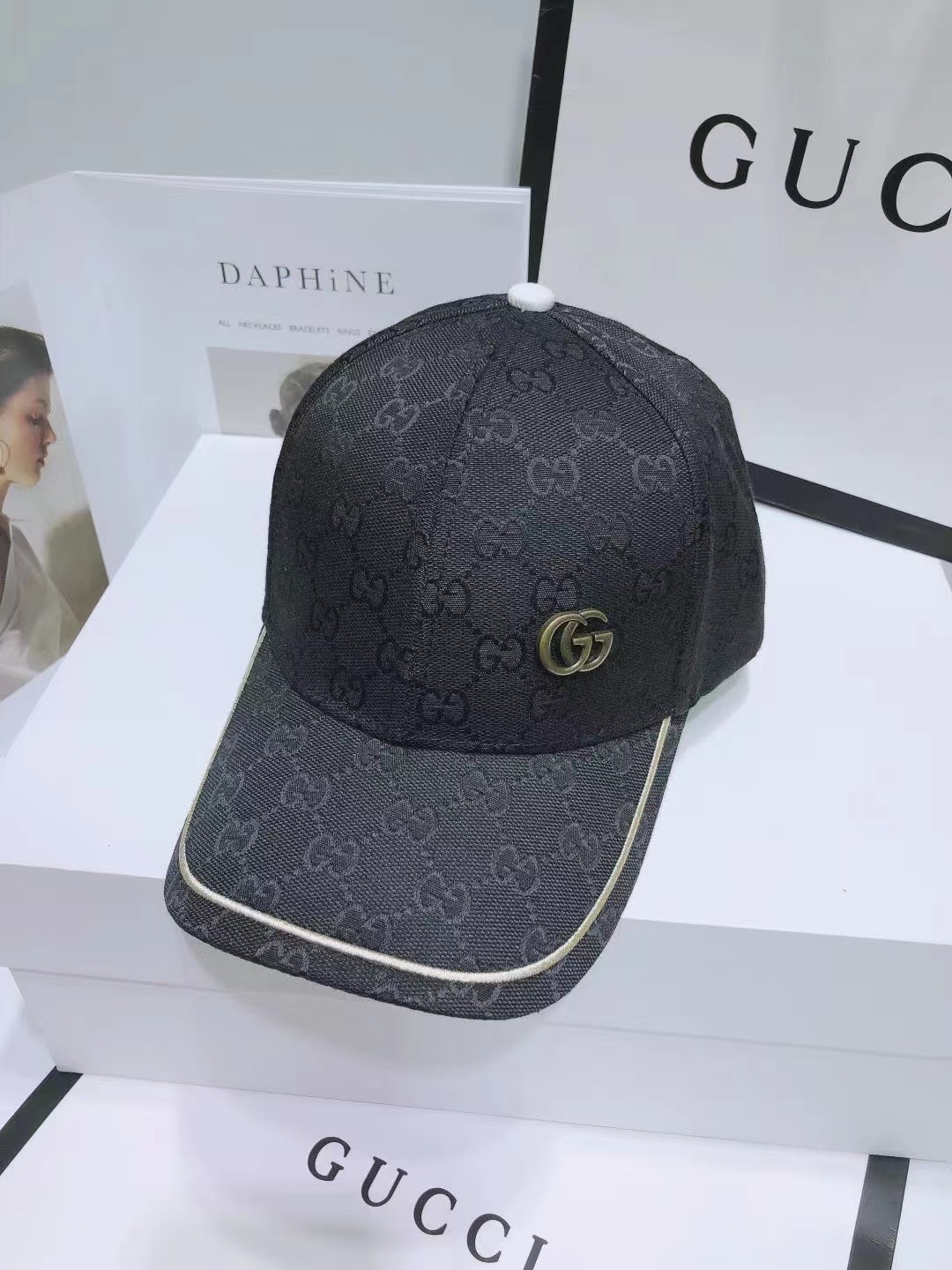Gucci Cap-210
