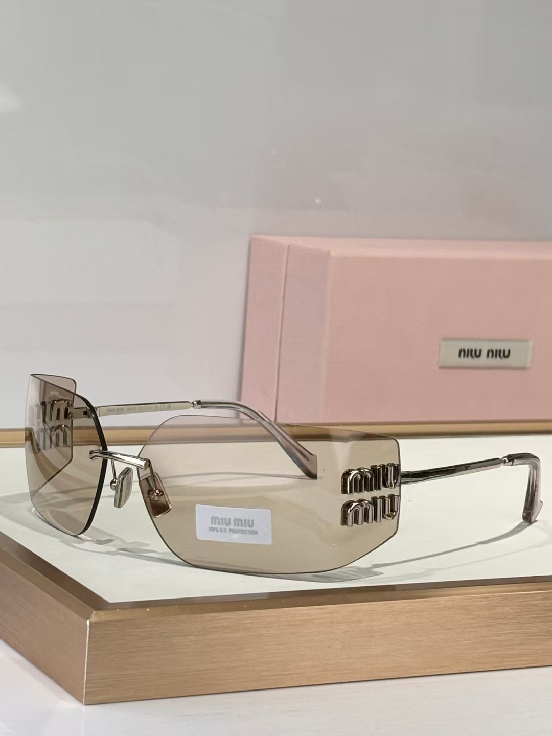 MiuMiu-1304