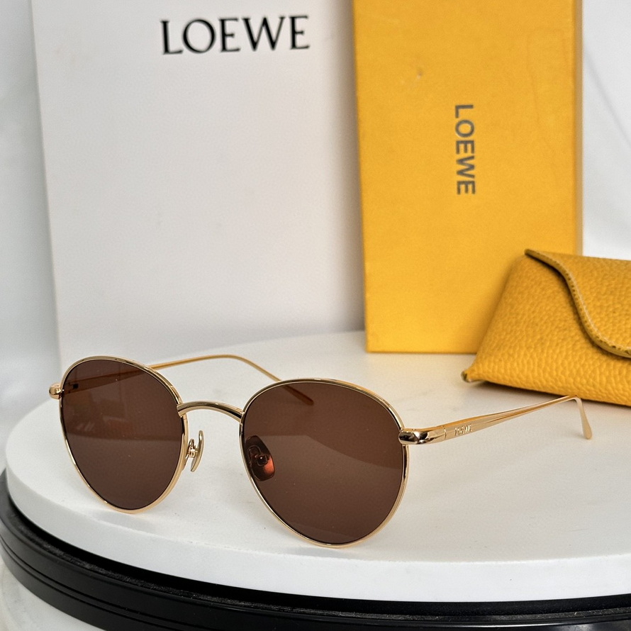 LOEWE Sunglasses(AAAA)-828