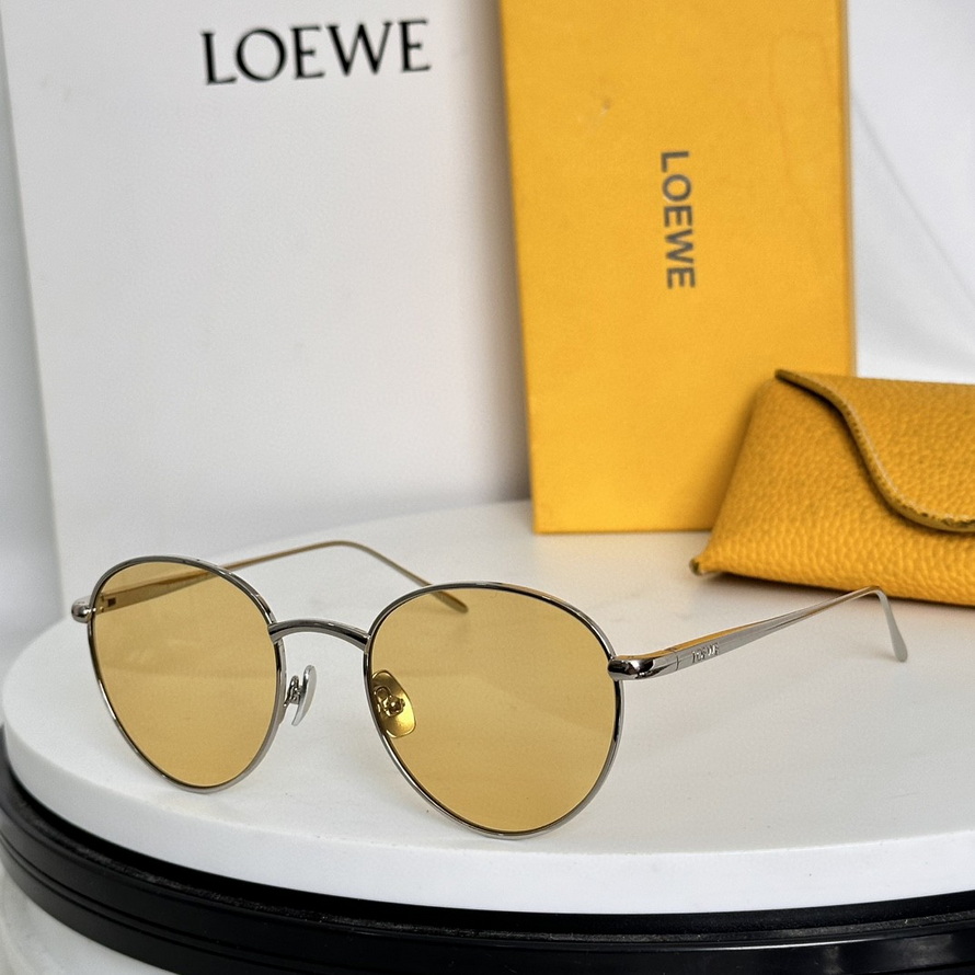 LOEWE Sunglasses(AAAA)-824