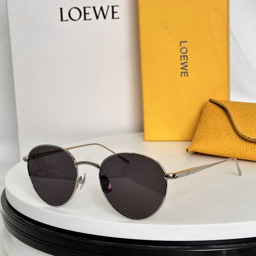 LOEWE Sunglasses(AAAA)-823