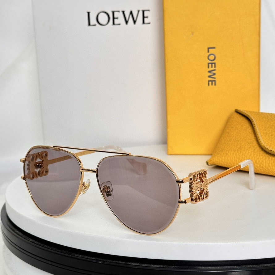 LOEWE Sunglasses(AAAA)-819