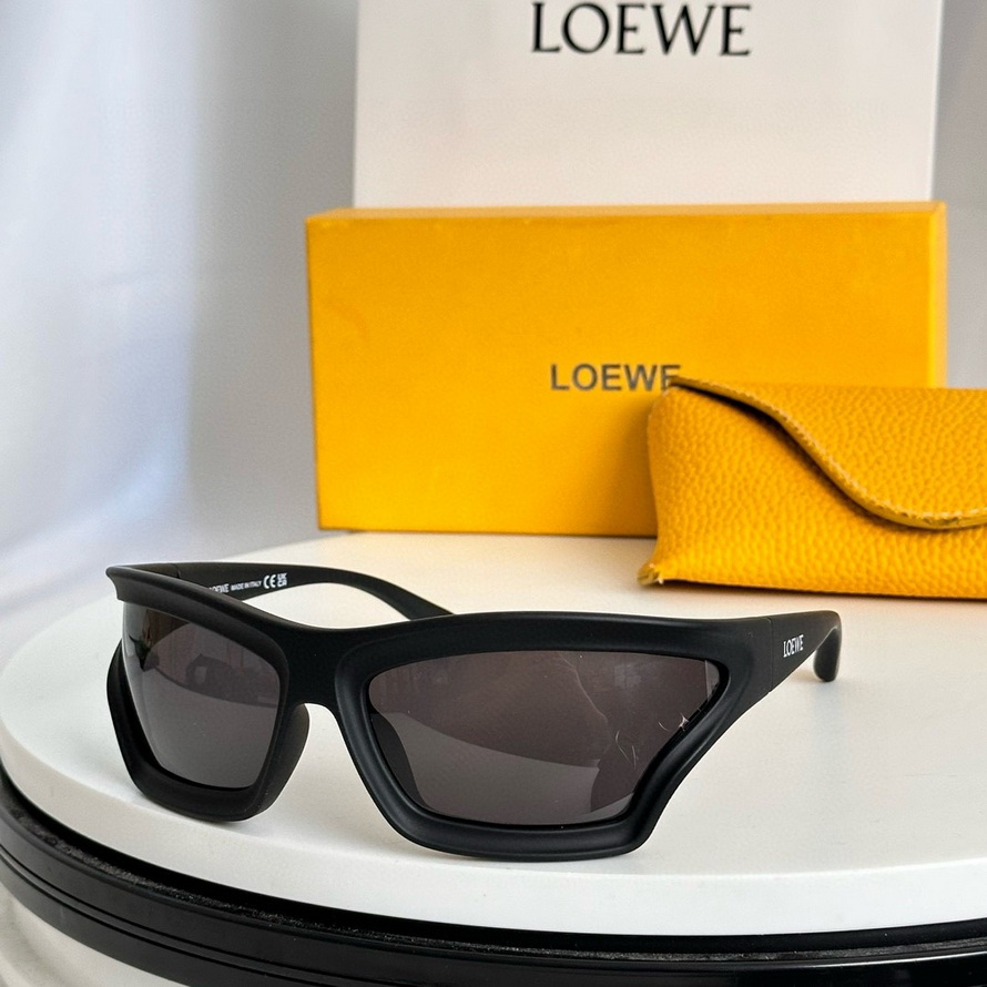 LOEWE Sunglasses(AAAA)-811