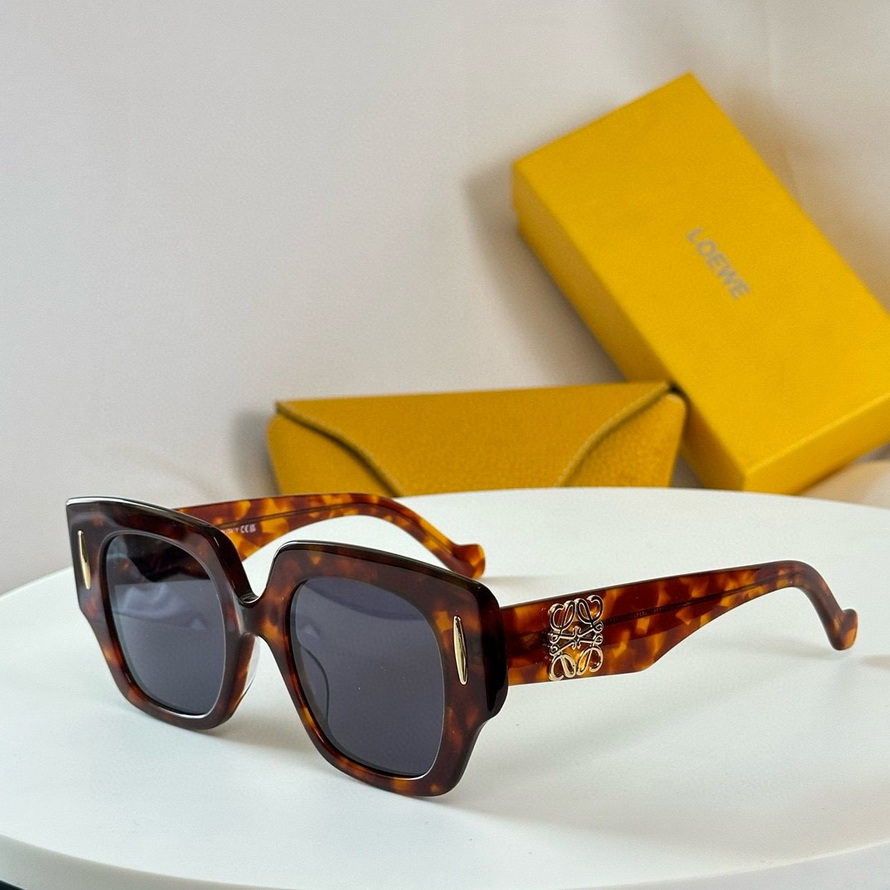 LOEWE Sunglasses(AAAA)-803