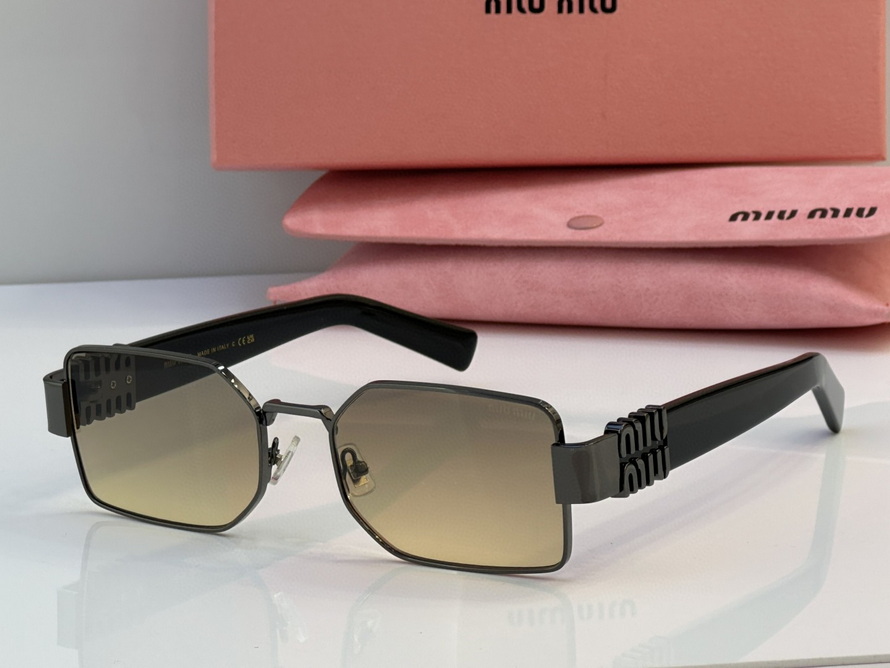 MiuMiu Sunglasses(AAAA)-711