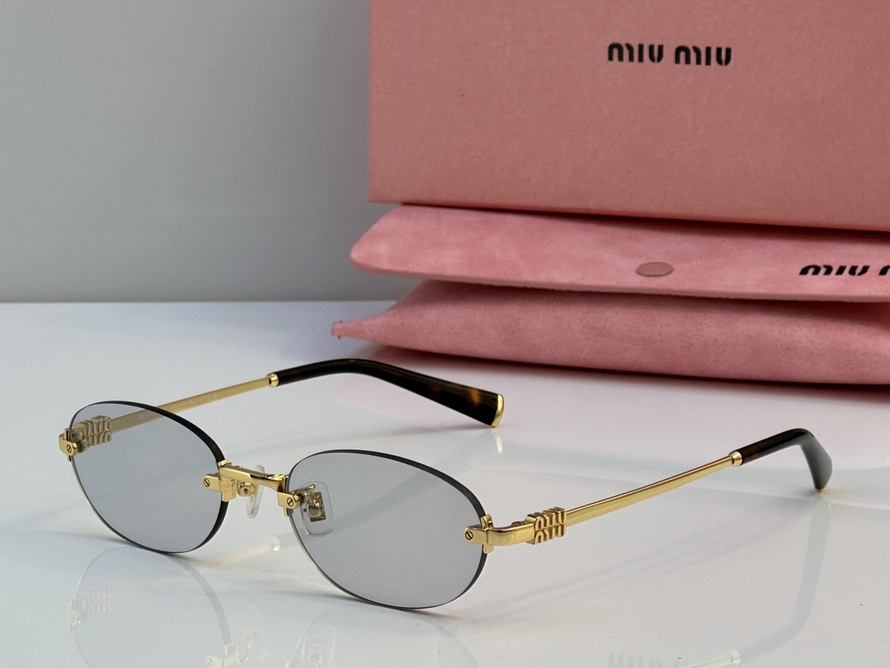 MiuMiu Sunglasses(AAAA)-699