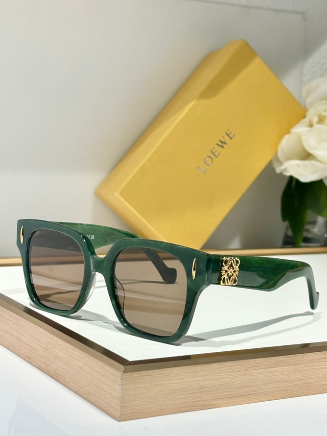 LOEWE Sunglasses(AAAA)-790