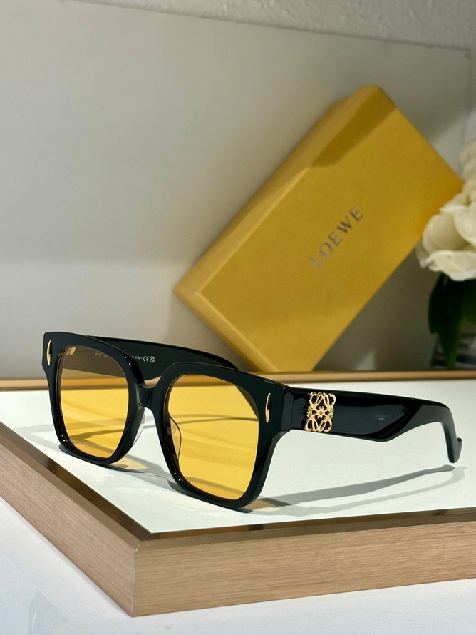 LOEWE Sunglasses(AAAA)-787