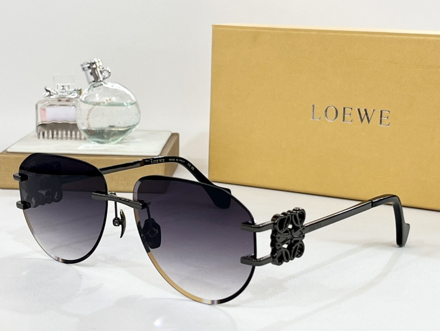LOEWE Sunglasses(AAAA)-770