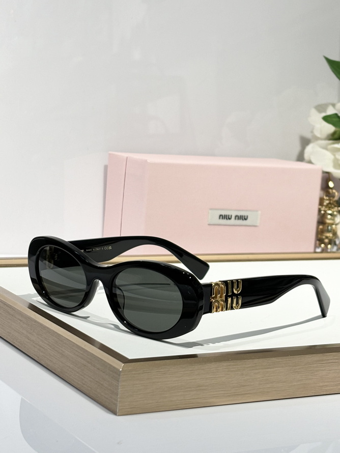 MiuMiu Sunglasses(AAAA)-682