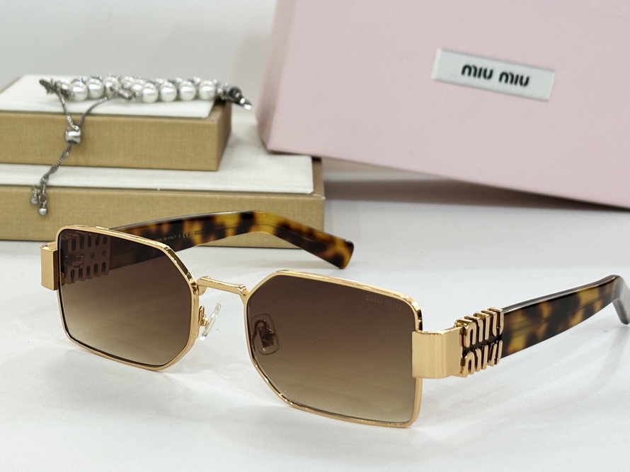 MiuMiu Sunglasses(AAAA)-671