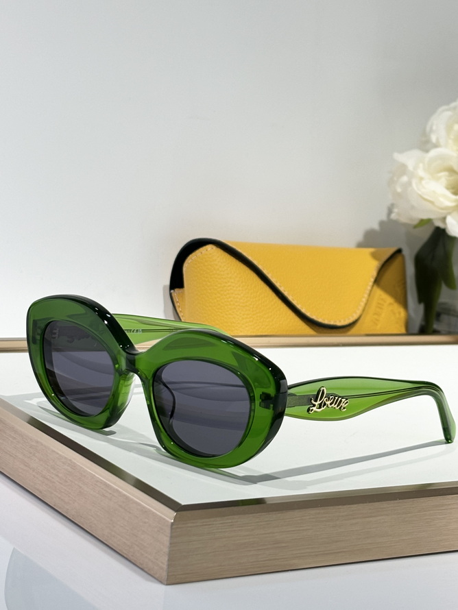 LOEWE Sunglasses(AAAA)-765
