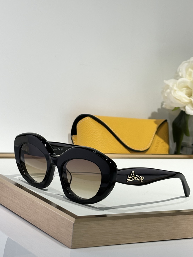 LOEWE Sunglasses(AAAA)-764