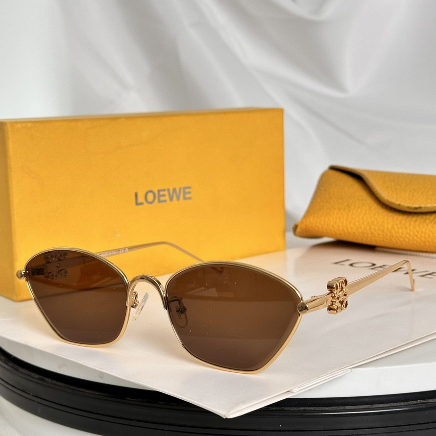 LOEWE Sunglasses(AAAA)-758