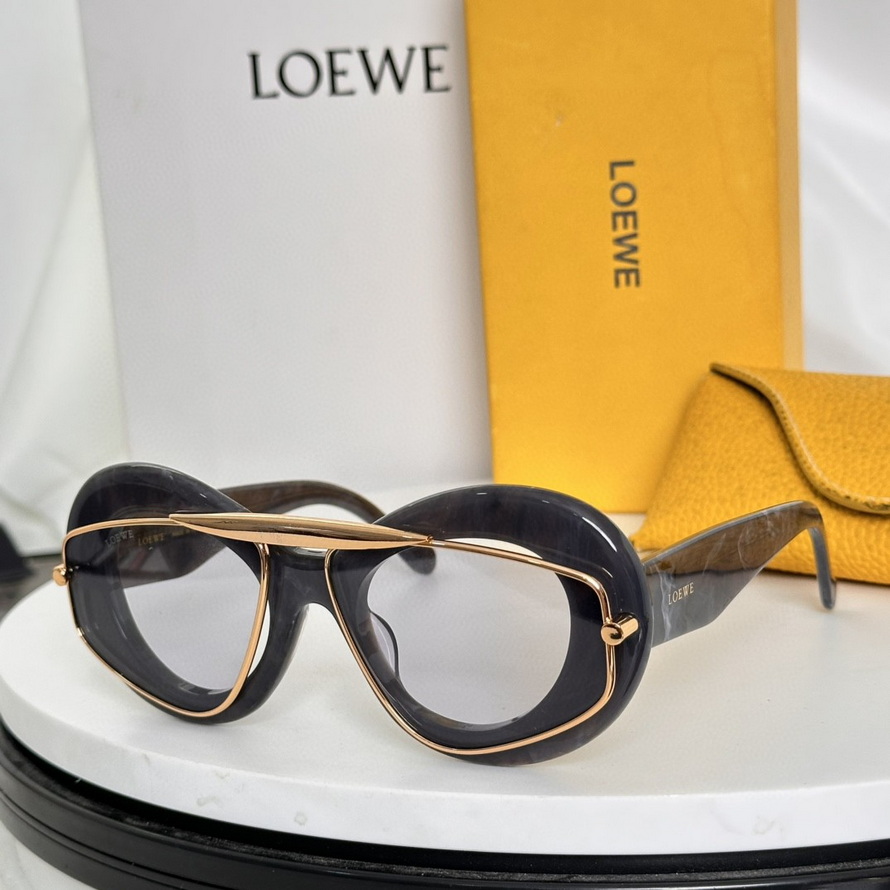 LOEWE Sunglasses(AAAA)-742