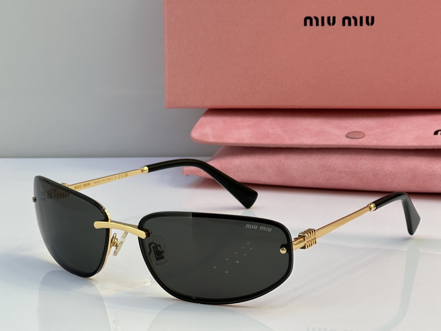 MiuMiu Sunglasses(AAAA)-566