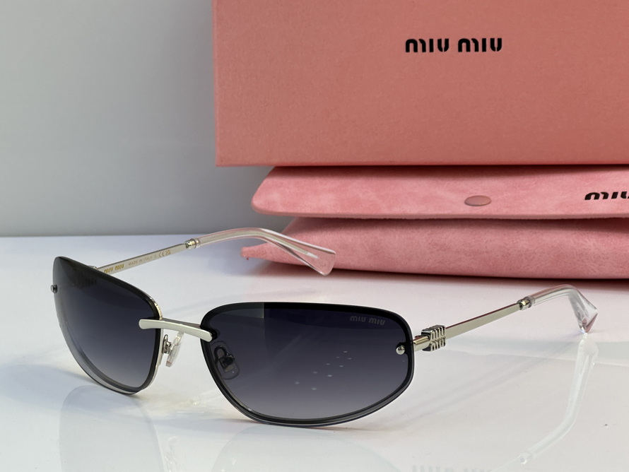 MiuMiu Sunglasses(AAAA)-562