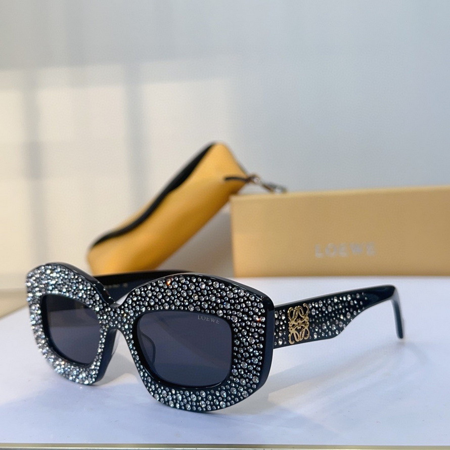 LOEWE Sunglasses(AAAA)-687