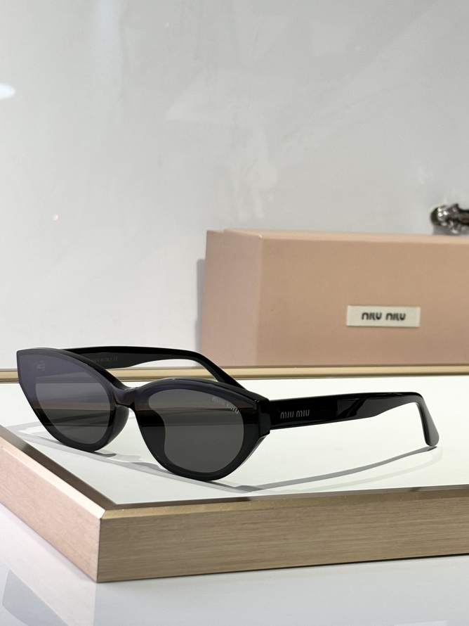 MiuMiu Sunglasses(AAAA)-498