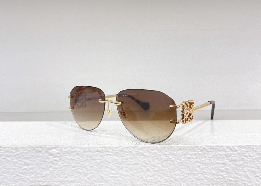 LOEWE Sunglasses(AAAA)-662