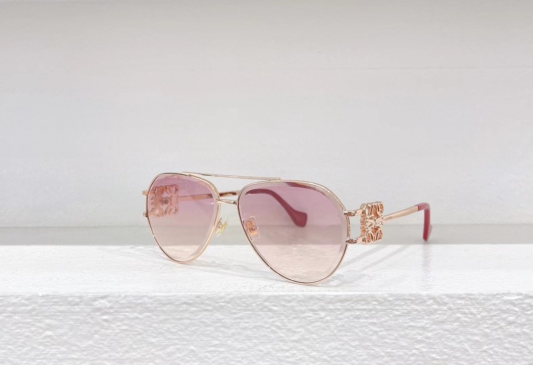 LOEWE Sunglasses(AAAA)-644