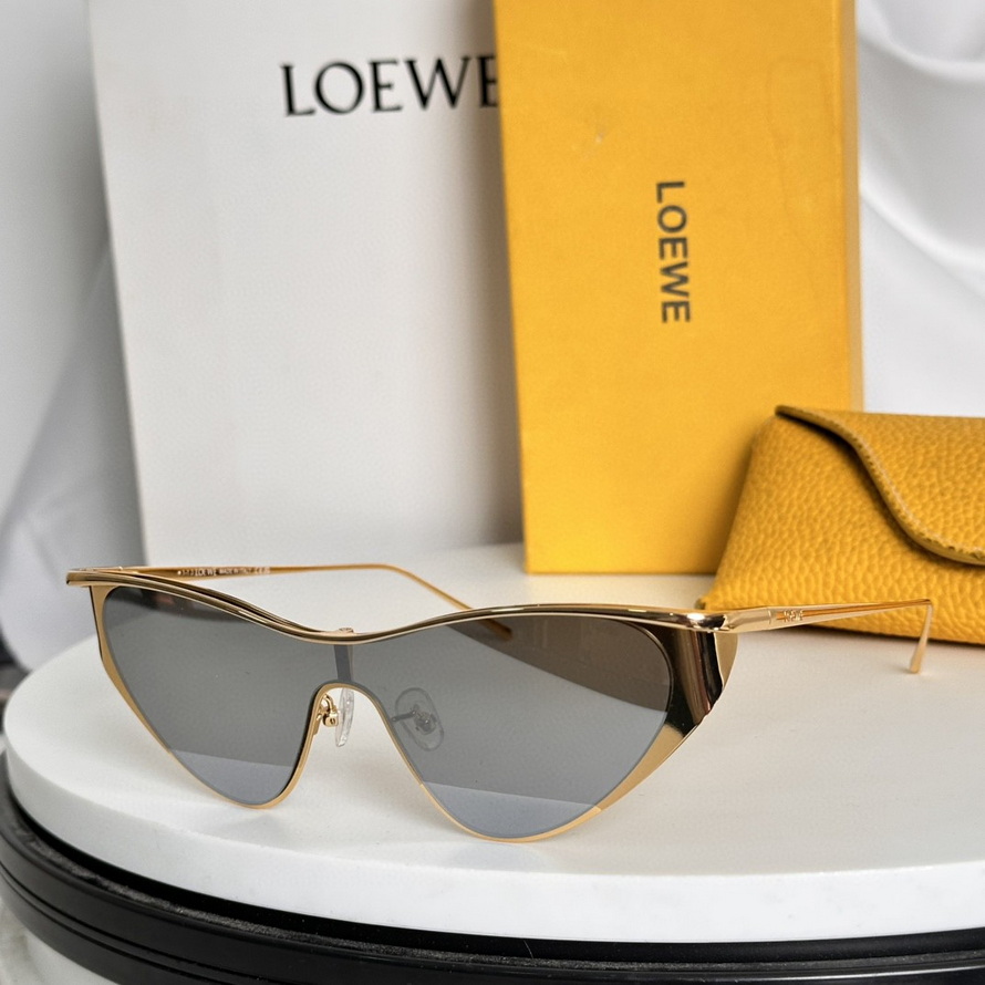 LOEWE Sunglasses(AAAA)-642
