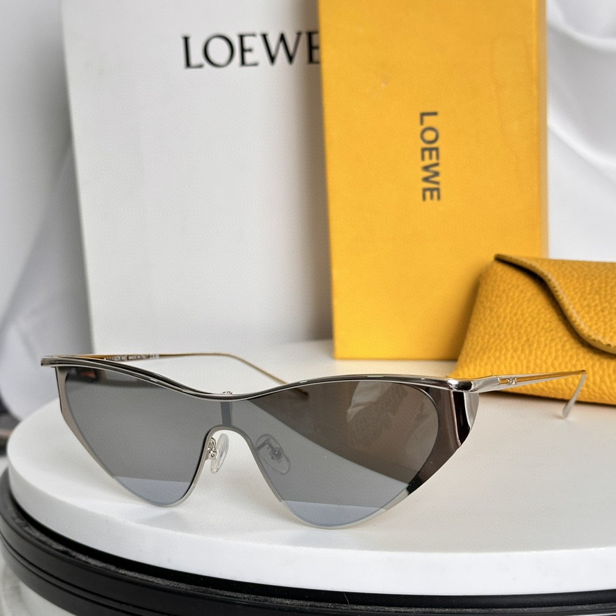 LOEWE Sunglasses(AAAA)-639