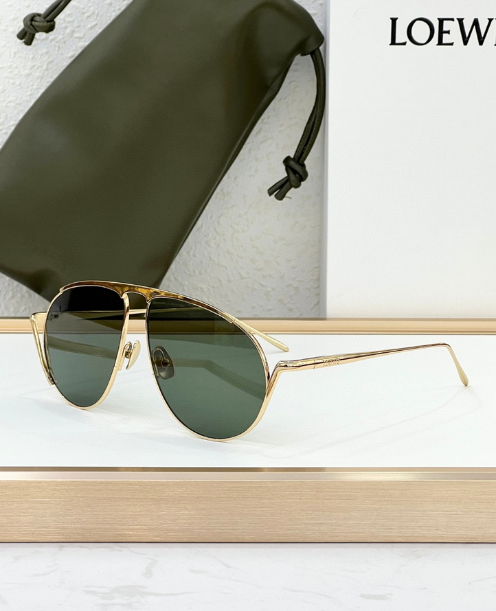 LOEWE Sunglasses(AAAA)-635