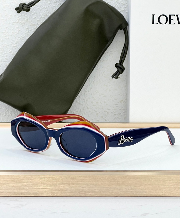 LOEWE Sunglasses(AAAA)-622
