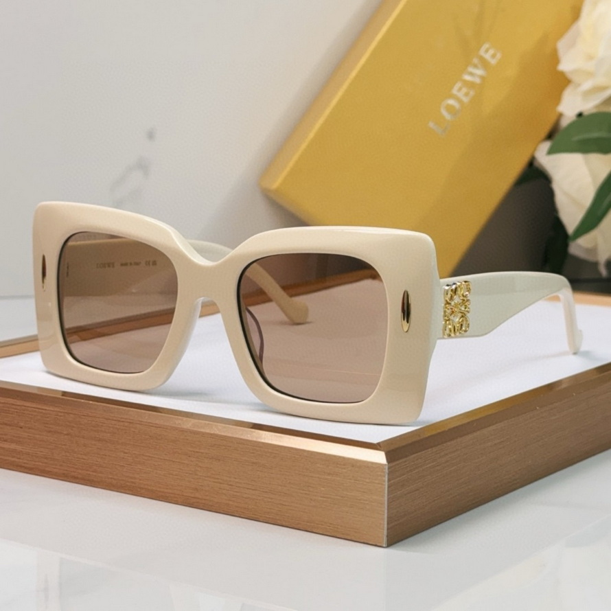LOEWE Sunglasses(AAAA)-584