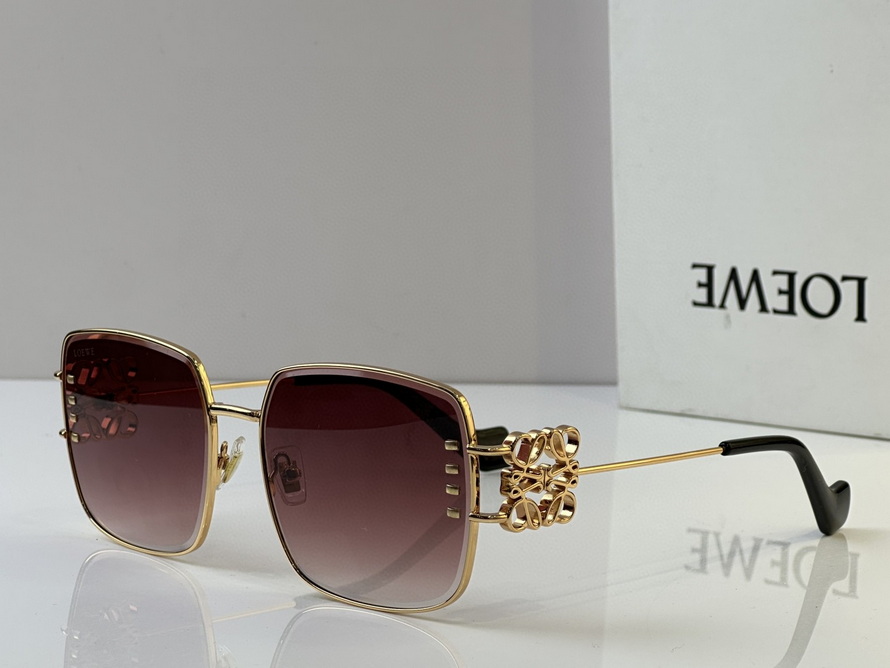 LOEWE Sunglasses(AAAA)-544