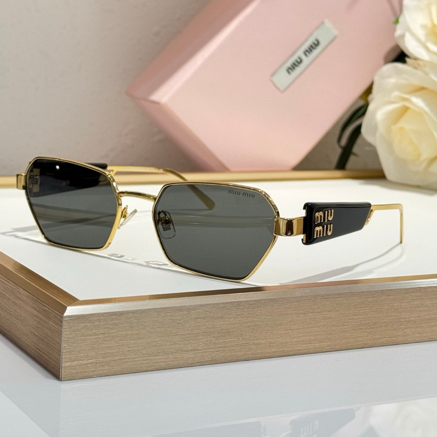 MiuMiu Sunglasses(AAAA)-155