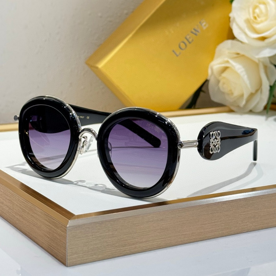 LOEWE Sunglasses(AAAA)-508