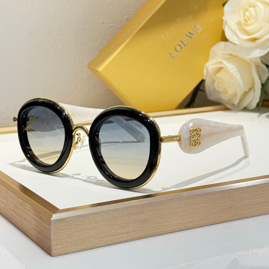 LOEWE Sunglasses(AAAA)-503