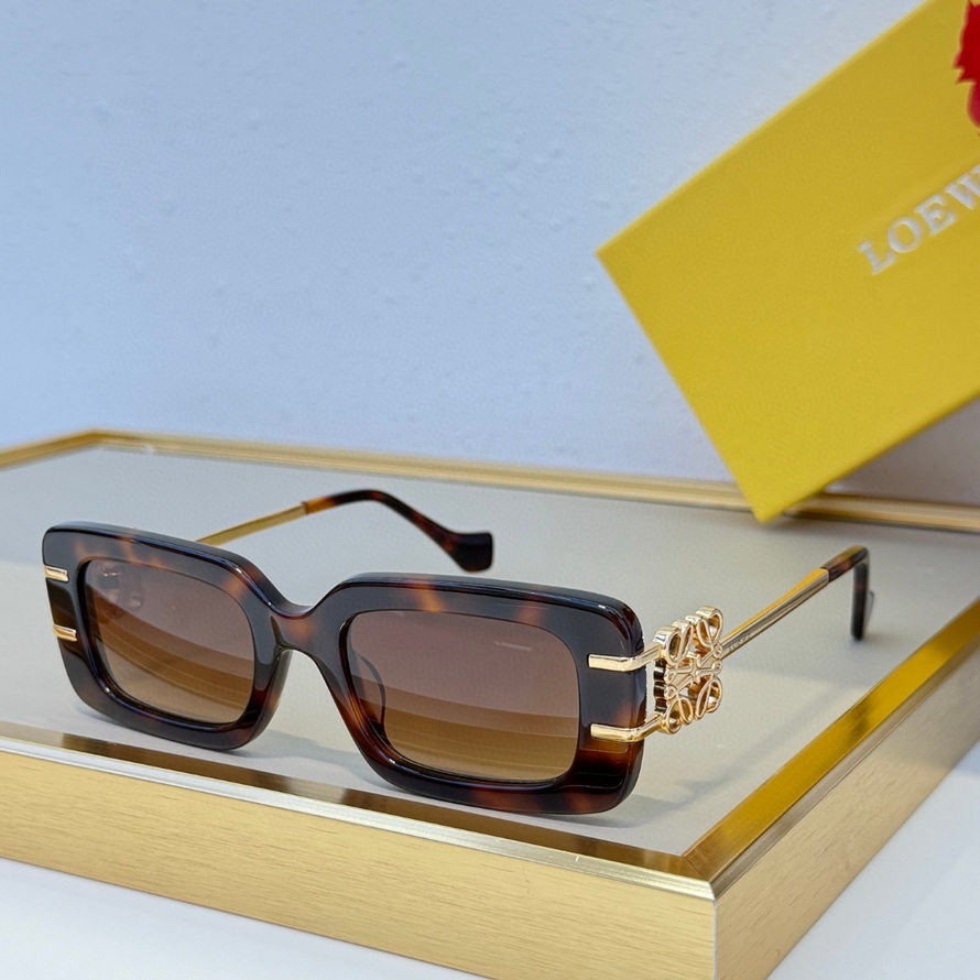 LOEWE Sunglasses(AAAA)-500
