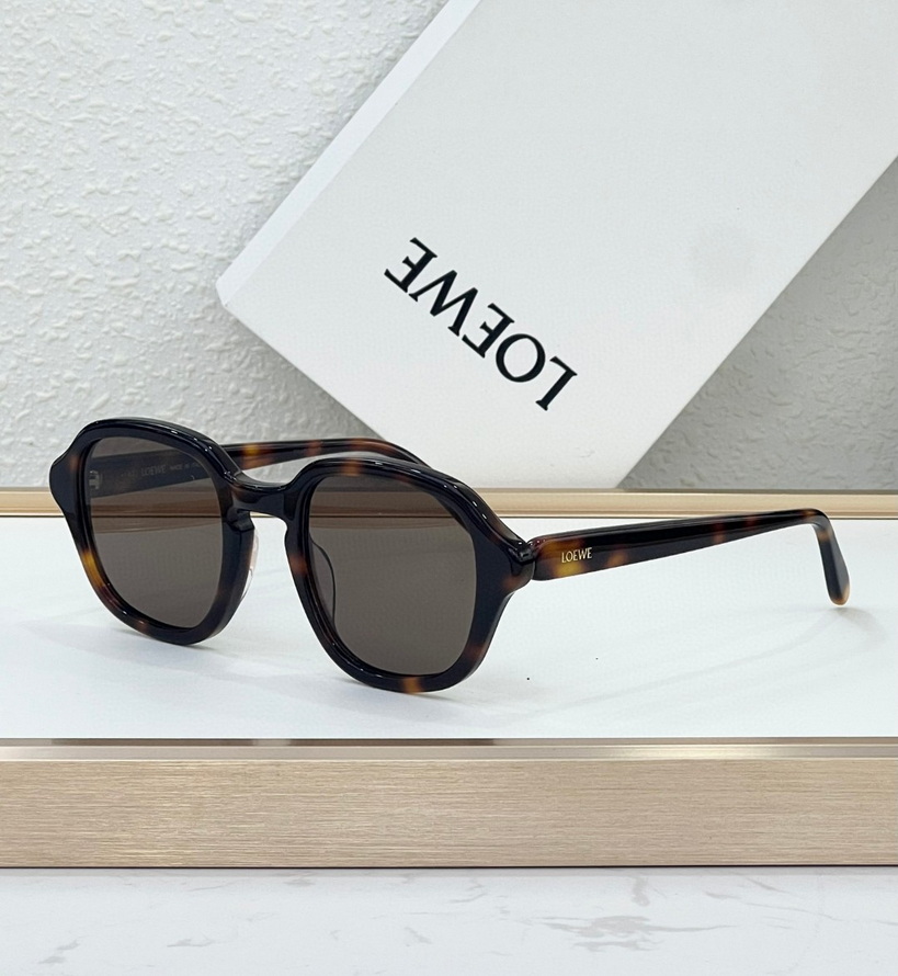 LOEWE Sunglasses(AAAA)-482