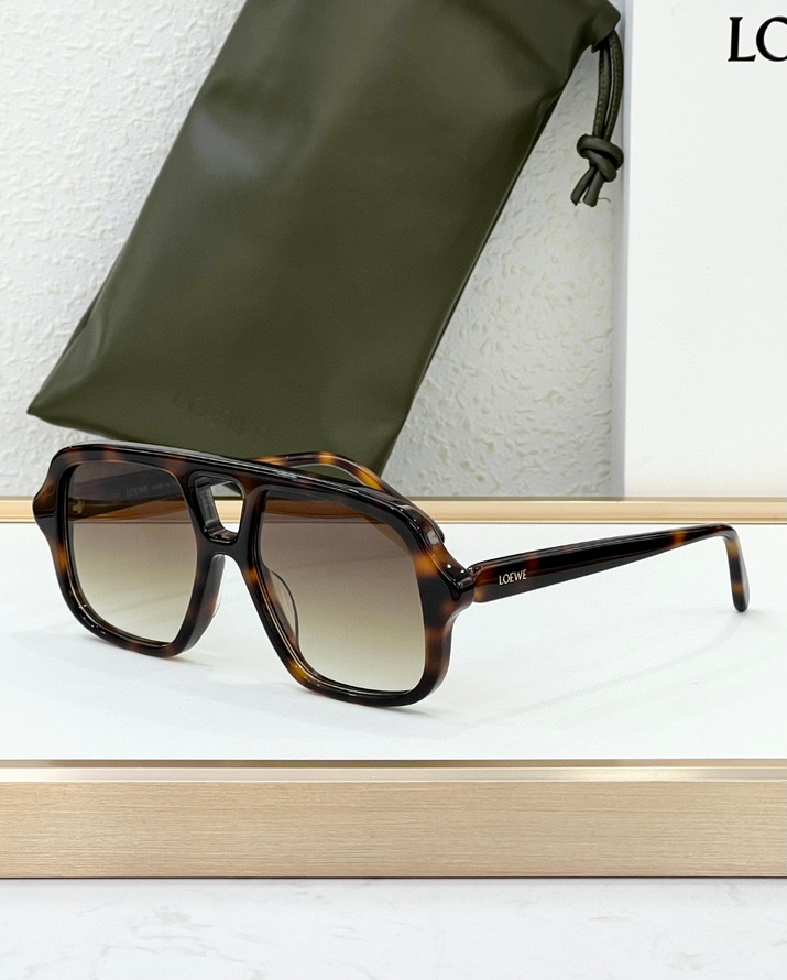 LOEWE Sunglasses(AAAA)-477