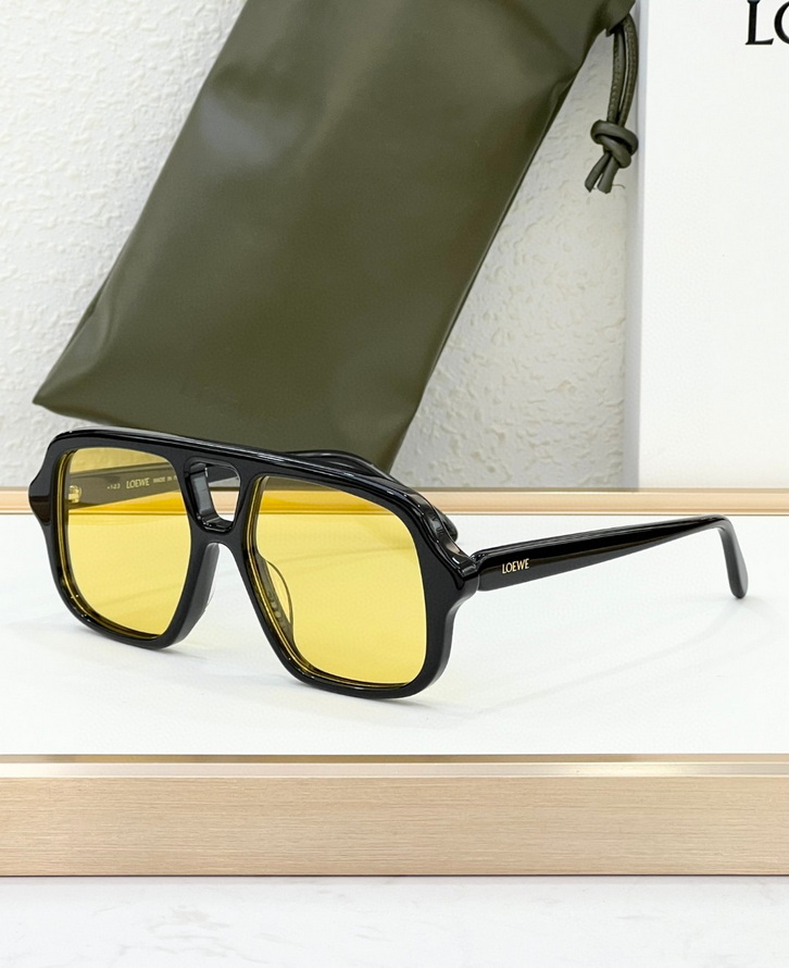 LOEWE Sunglasses(AAAA)-476