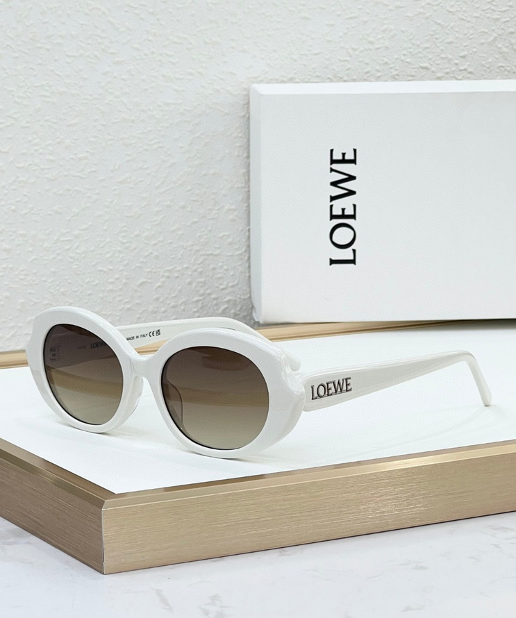 LOEWE Sunglasses(AAAA)-465