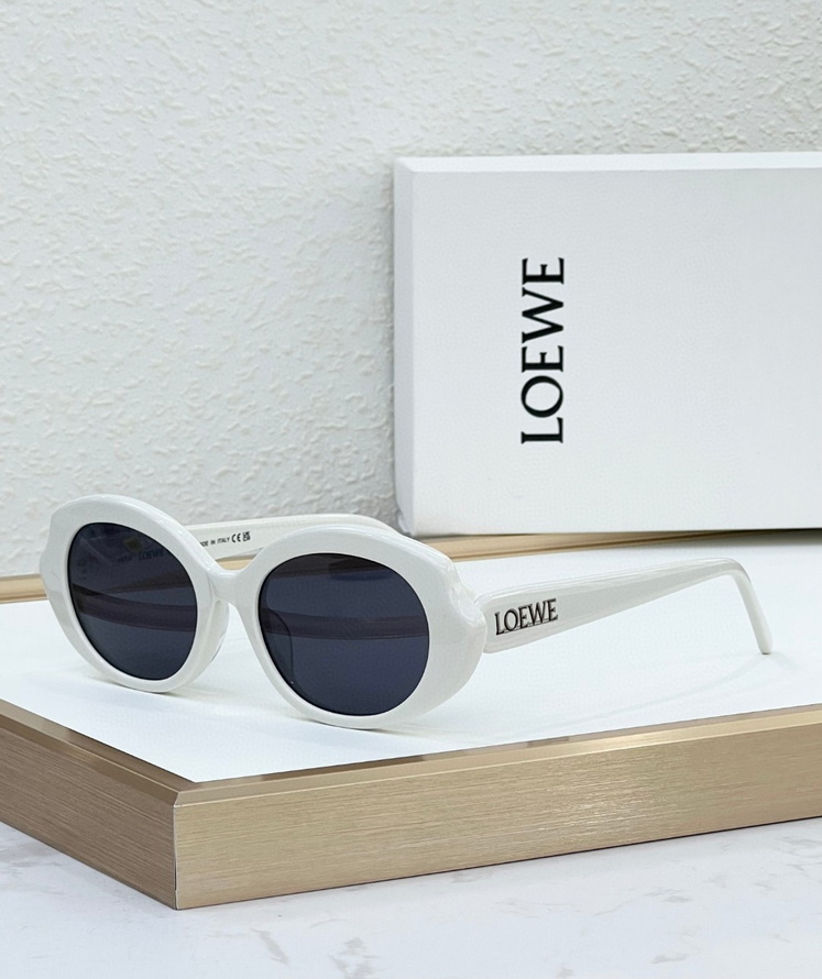 LOEWE Sunglasses(AAAA)-464