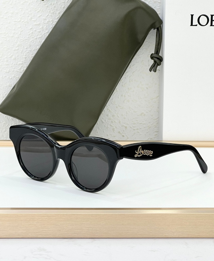 LOEWE Sunglasses(AAAA)-462