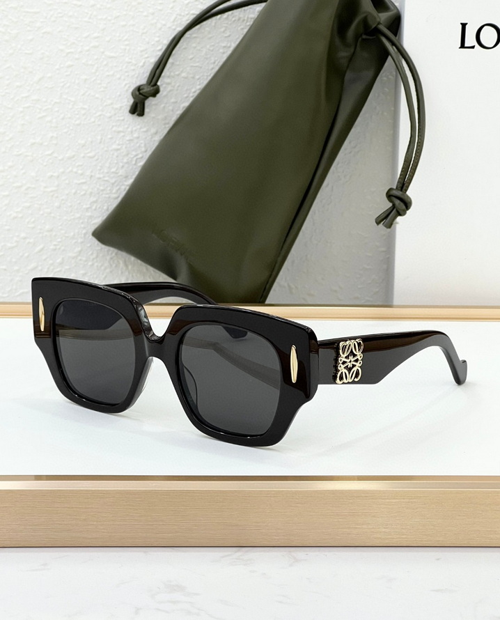 LOEWE Sunglasses(AAAA)-453