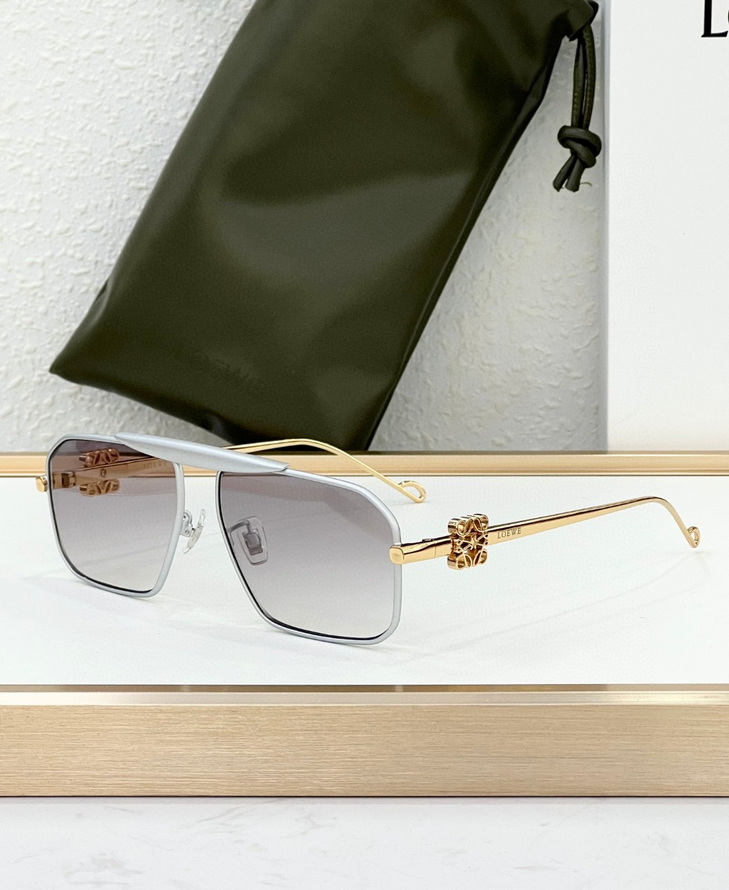 LOEWE Sunglasses(AAAA)-446