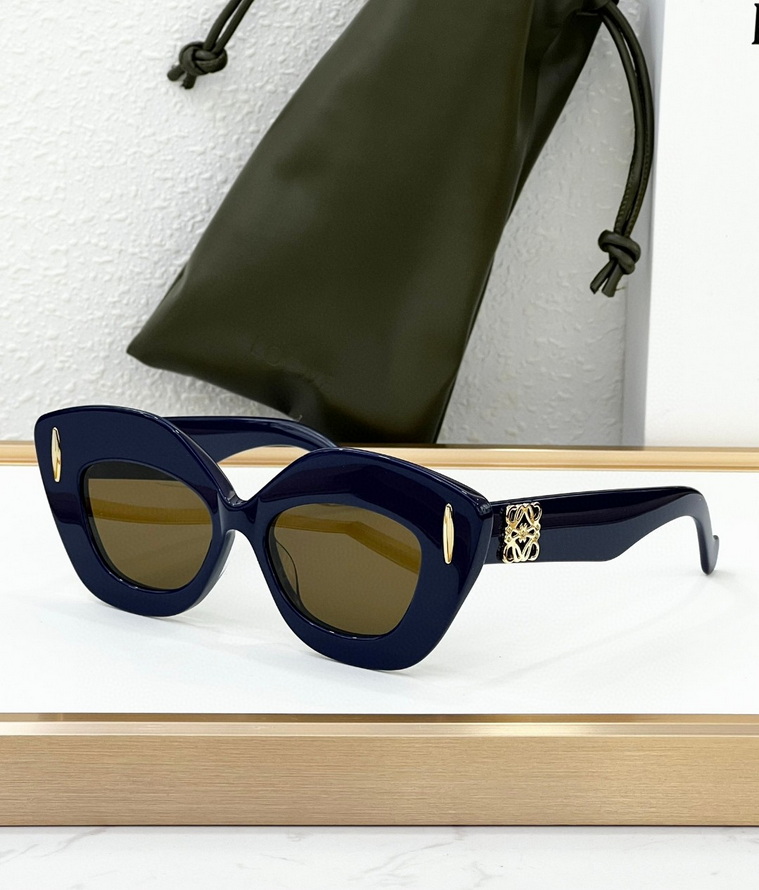 LOEWE Sunglasses(AAAA)-442