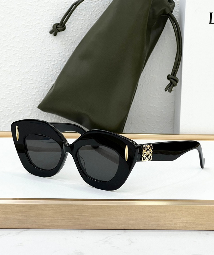 LOEWE Sunglasses(AAAA)-440