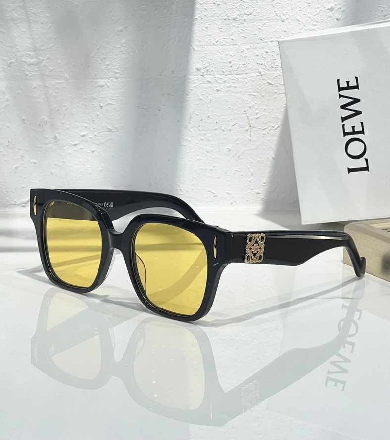 LOEWE Sunglasses(AAAA)-435