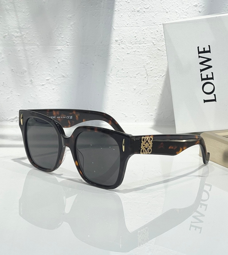 LOEWE Sunglasses(AAAA)-434