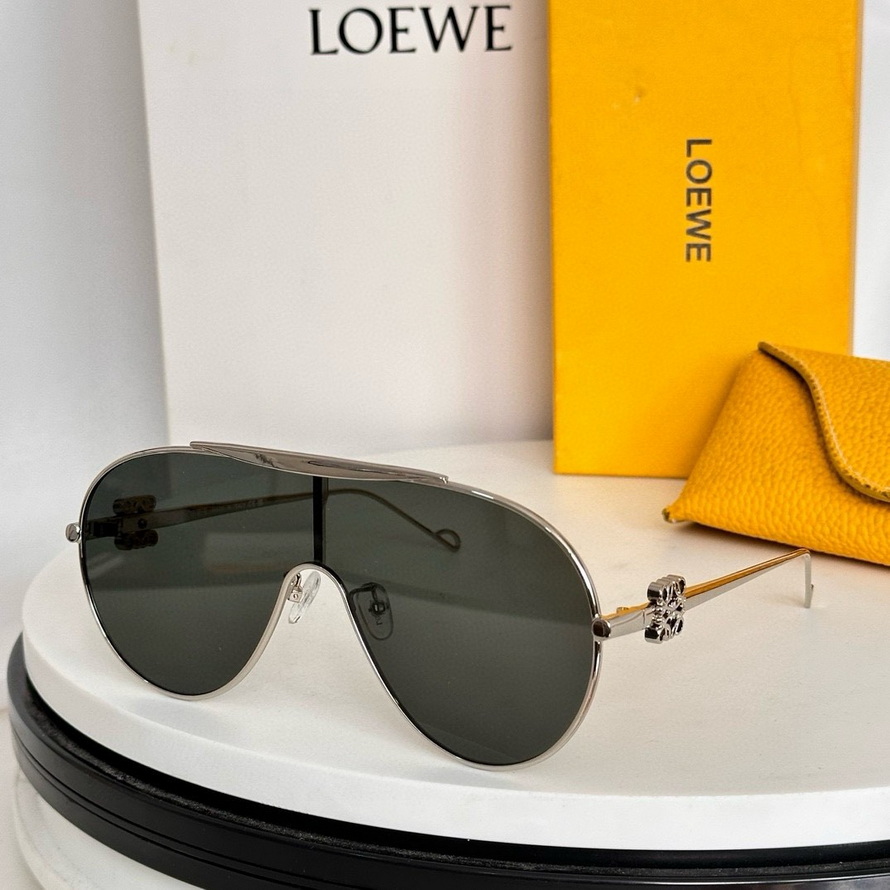 LOEWE Sunglasses(AAAA)-413